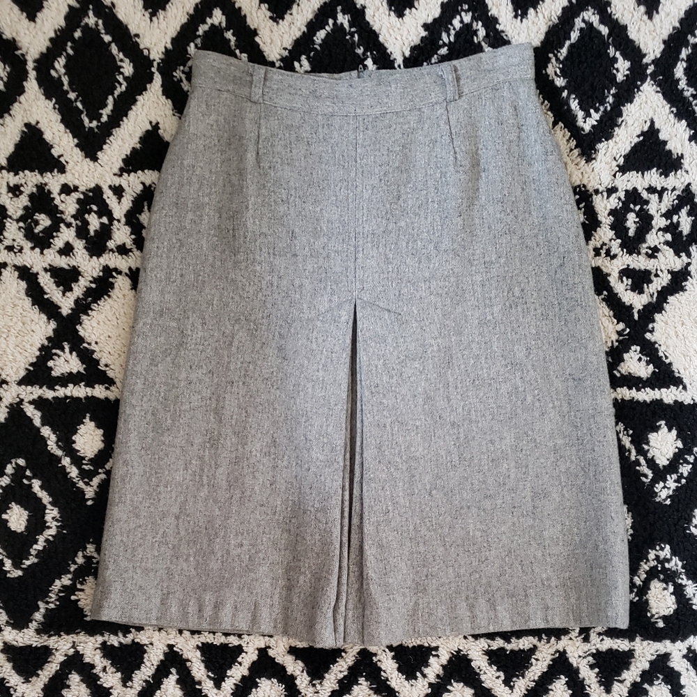 🌈 Vintage Gray Wool Skirt